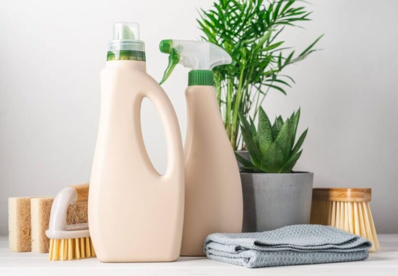 eco-friendly-cleaning-products-1-1024x683